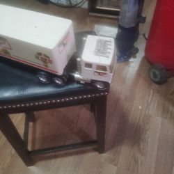 Old Keebler Truck & Trailer 