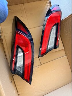 Gr 86 premium taillights OEM