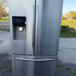 Samsung refrigerator 
