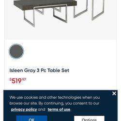 Like New Coffee Table With Matching End Tables 