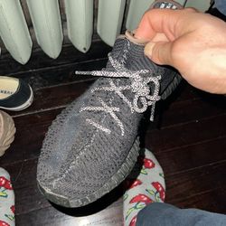 YEEZY BOOST 350s
