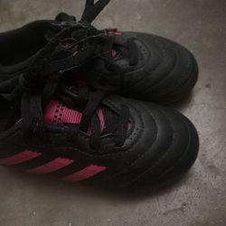 Adidas Soccer Cleats 9 1/2 