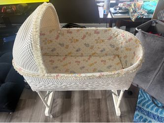 Vintage Burlington baby bassinet