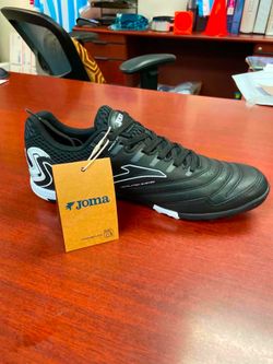 Zapatos Joma para indoor soccer