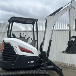 2018 Bobcat E35i Mini Excavator