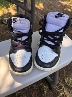 Jordan latte 1s size 9c