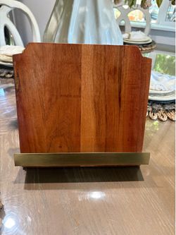 Hearth & Hand  MEONOLIA Wooden Recipe Book Display Stand/Easel w Brass Accent