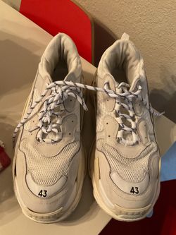 Men’s shoes size 10 - Turlock