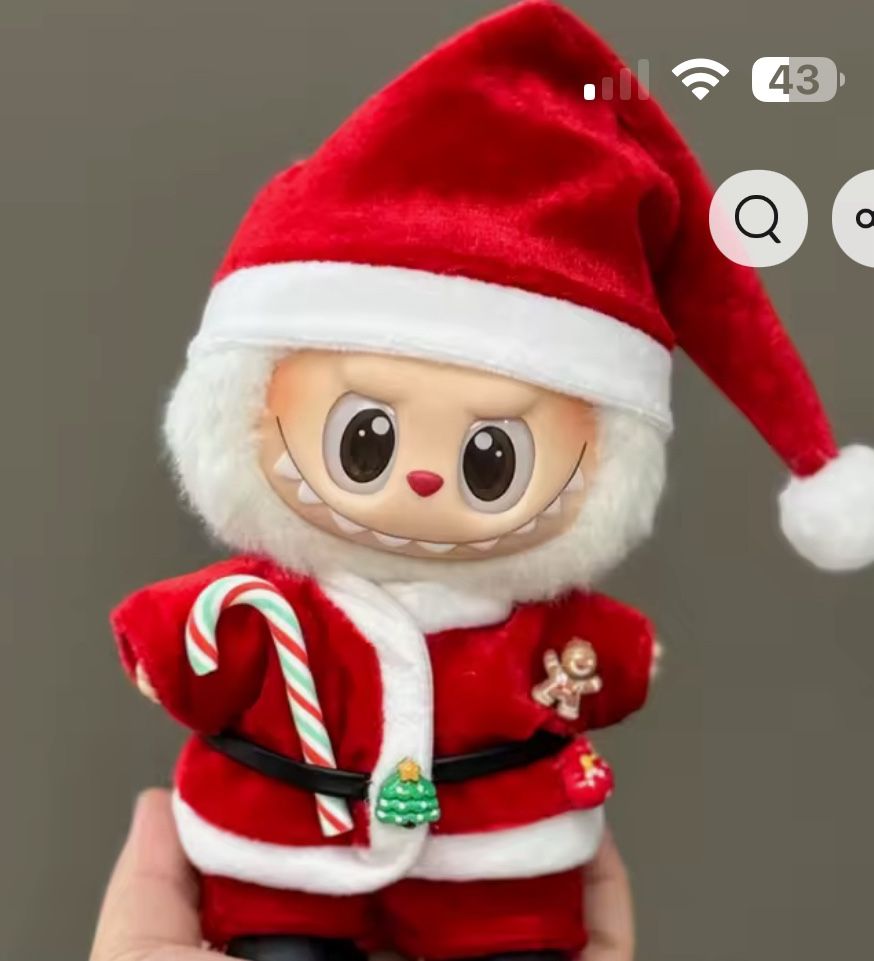 Labubu Christmas Attire 