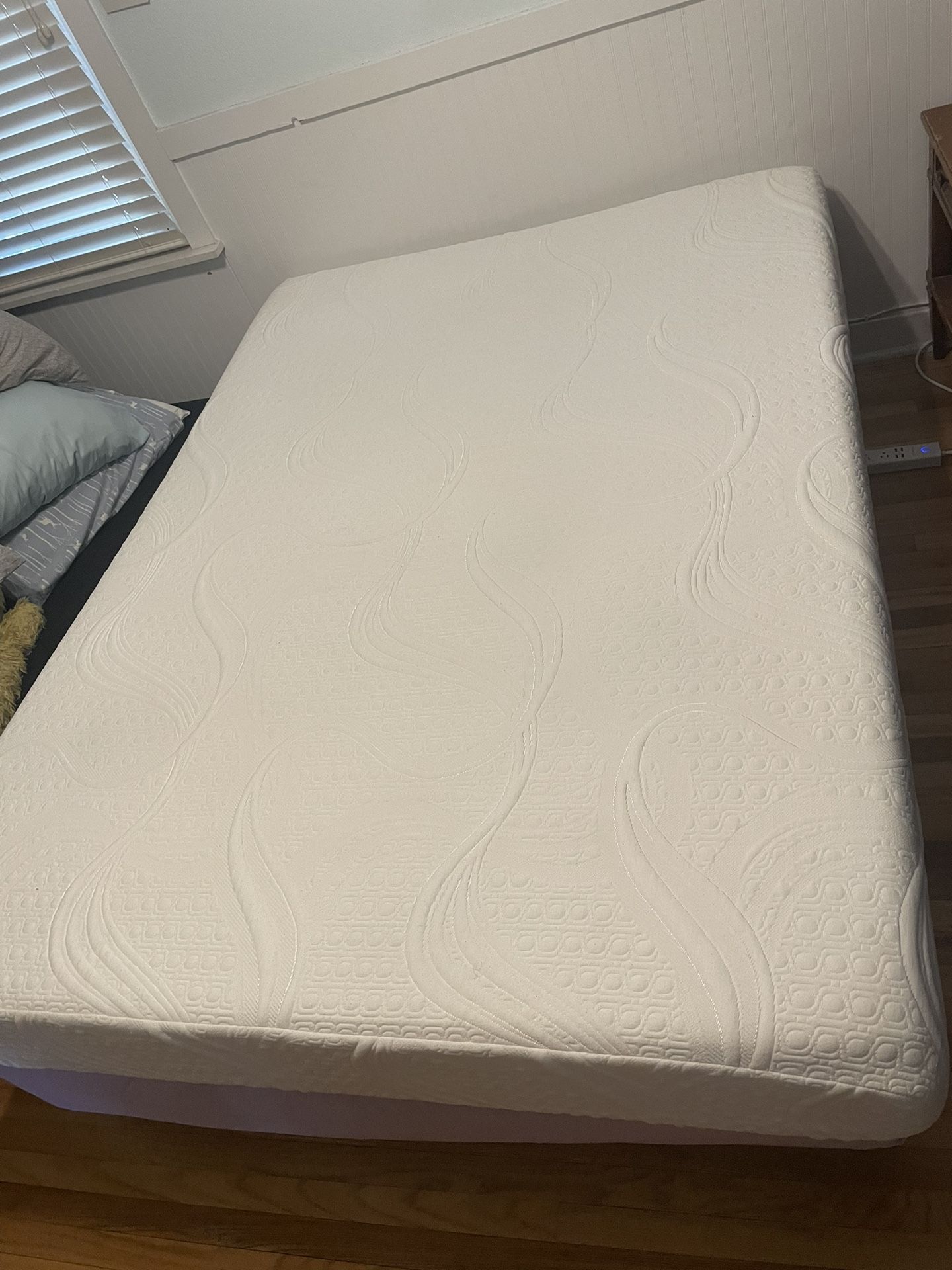Full Size Bed Mattress Box Spring And Frame