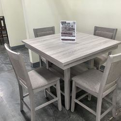 Dining Set