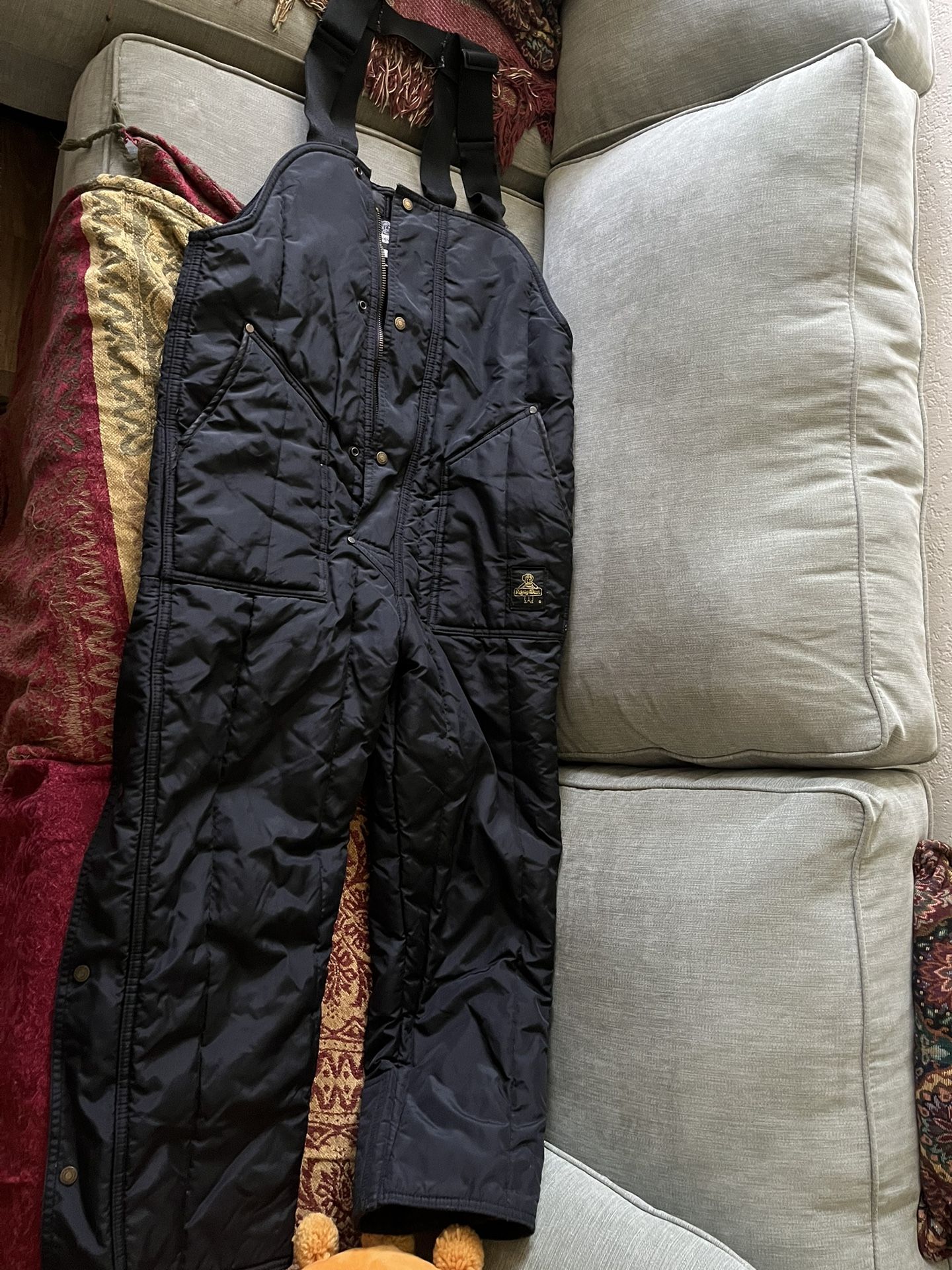 Refrigerator Wear Cold Suit