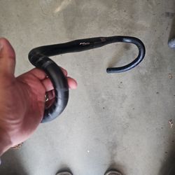 Avenir Road Bike Drop Bars 42cm