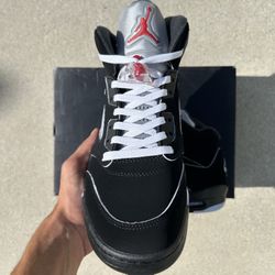 Air Jordan 5 Retro "Black Metallic"