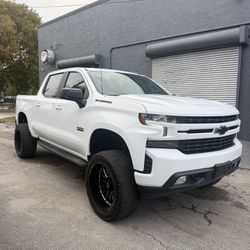 2021 Chevrolet Silverado RST