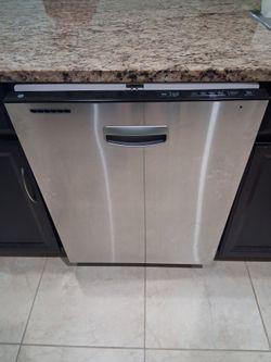 Used GE Dishwasher – Fully Functional