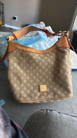 Dooney and Bourke purse