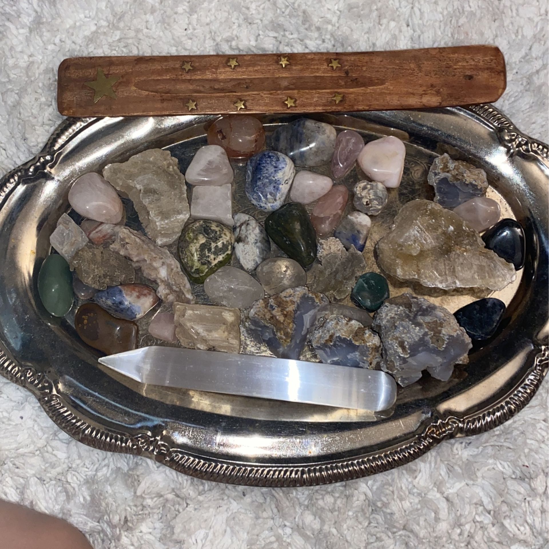 ALL cristals, incense holder