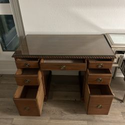 desk