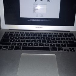 MacBook Air w/Charger Great Condition GENTLY USED! $200.00 