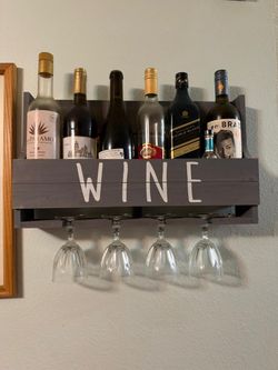 Wine holder
