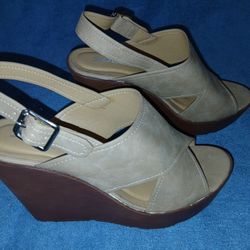Wedge Heel Ladies Shoes