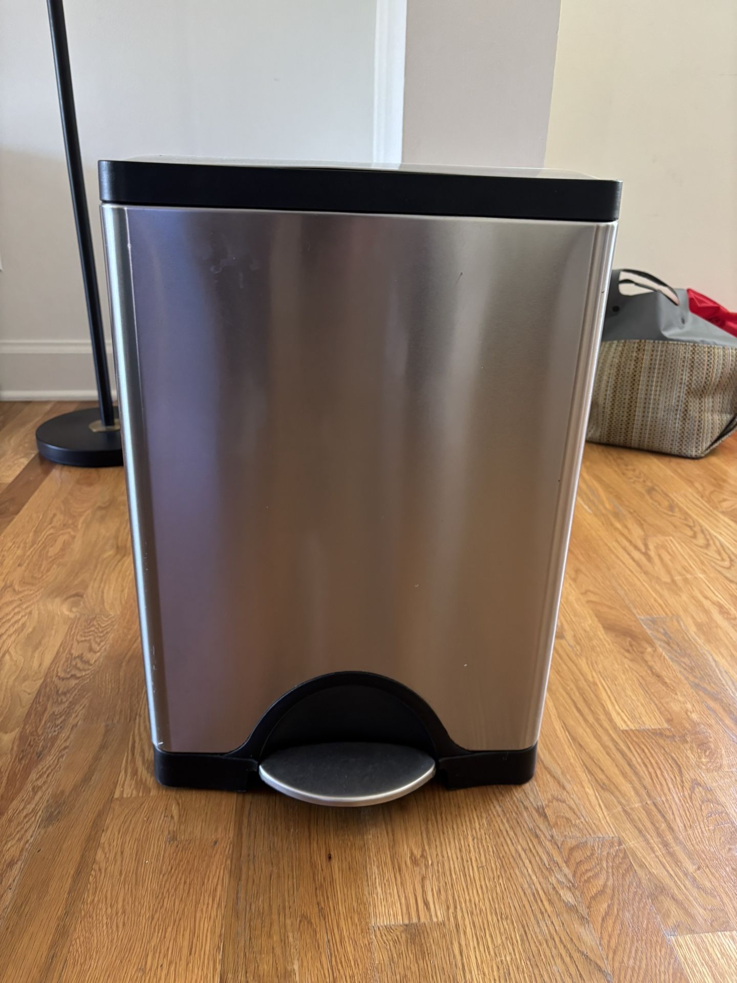Simplehuman Kitchen Trash Can