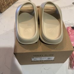 yeezy slides bone 11