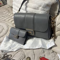 Coach Satchel W/wallet