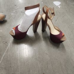 Jessica simpson platform Heels 