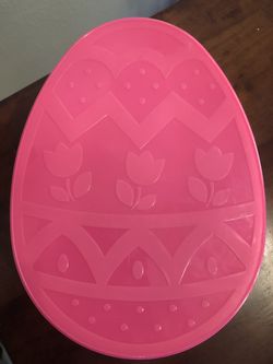 Pink Easter Egg container