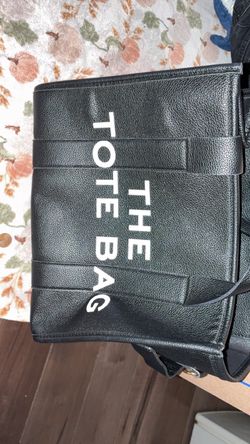 Tote bag