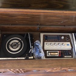 Vintage Stereo System And Vinyl Record Player