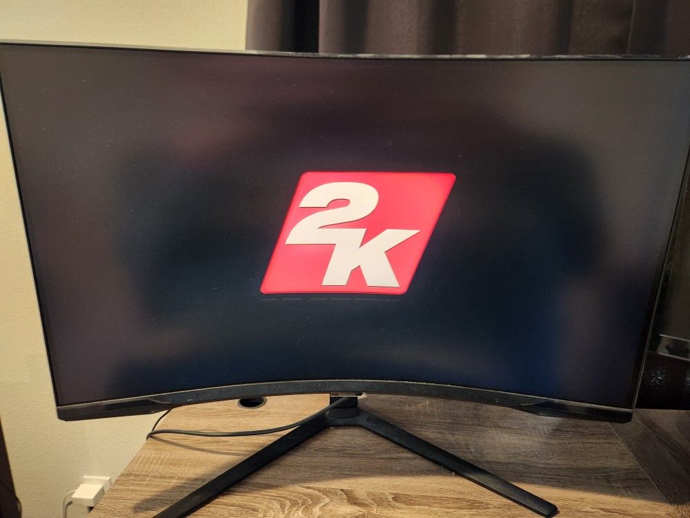 Samsung G7 32 Inch Odyssey Neo G7 4K UHD 165 Hz Curved Gaming Monitor