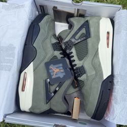 Air Jordan Retro 4 "Undefeated" Size 14