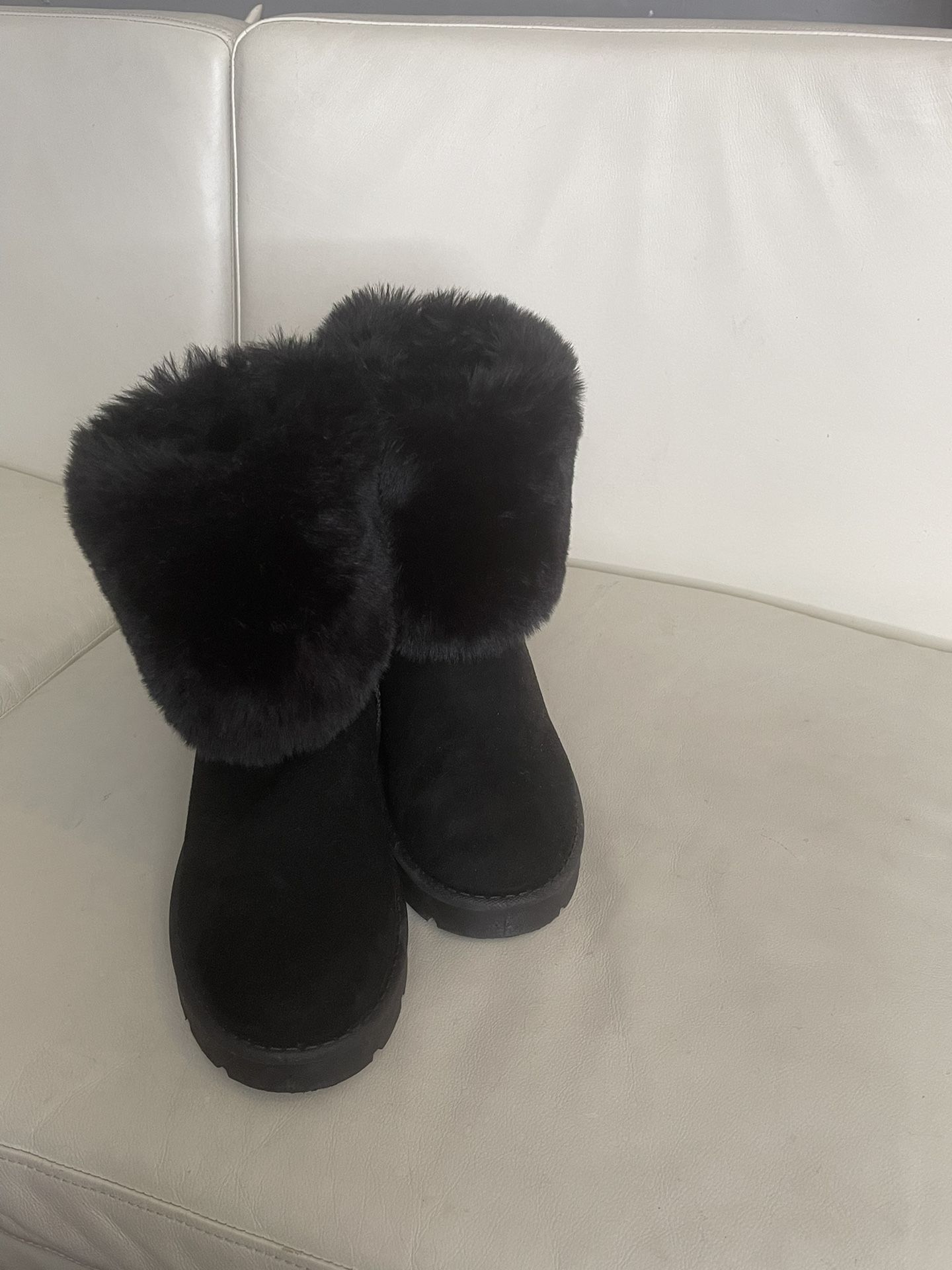 Women Boots Size 11
