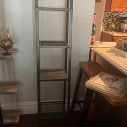 Corner Shelves 