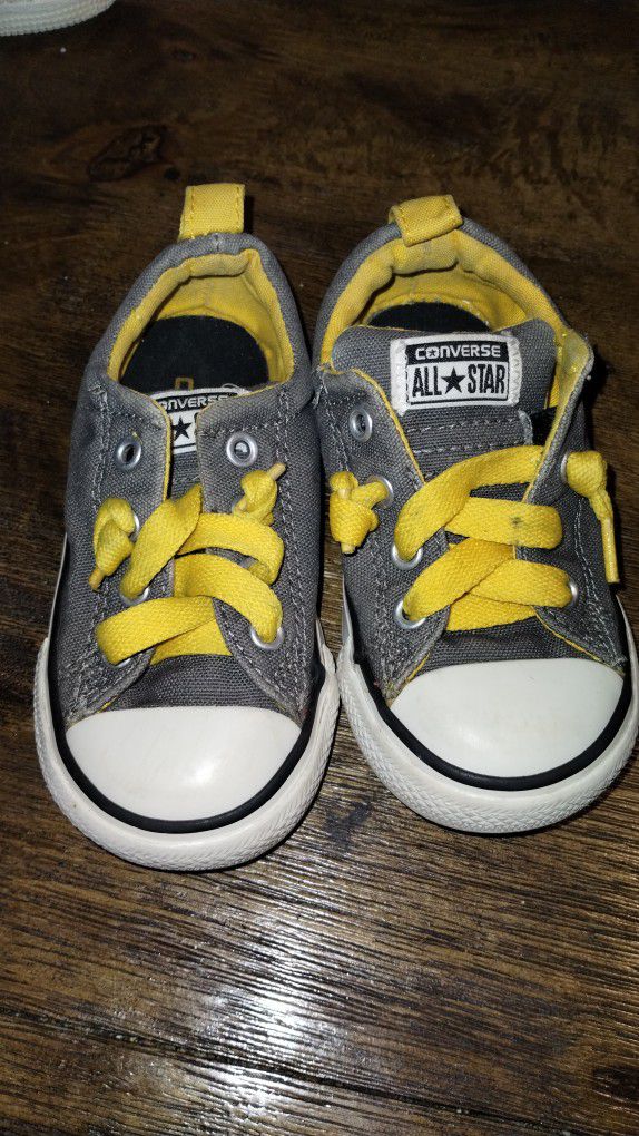 Converse 7c 8$ Toddler( Like New)