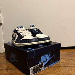 Air Jordan 1 Low Obsidian UNC