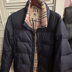 Vintage Navy Blue Burberry Puffer Jacket XL