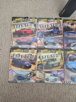 Hot Wheels Premium Car Culture Road Trip Set + Boulevard
