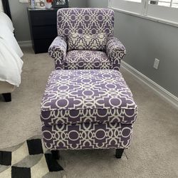 Chair With Ottoman
