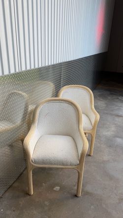 Set of 4 Off-White Upholstered Accent Chairs – Light Wood Frames