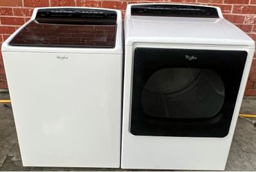 Whirlpool Cabrio washer and Dryer set