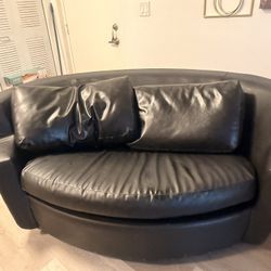 Free Couch 