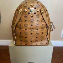 Mcm VISETOS Studded  (trades Welcome)