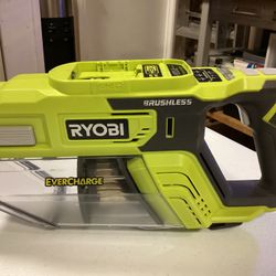 RYOBI VACCUM 