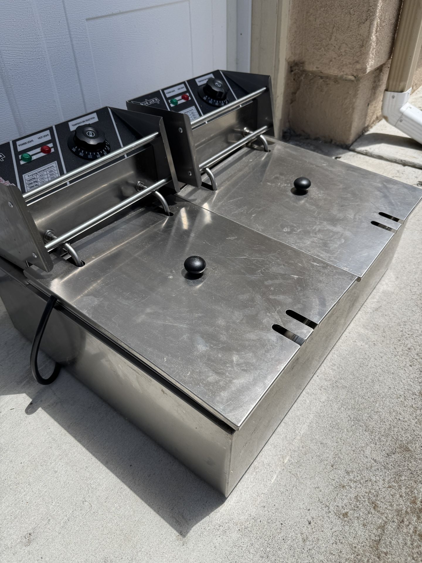 Double Deep Fryer Works Perfect Have All Parts