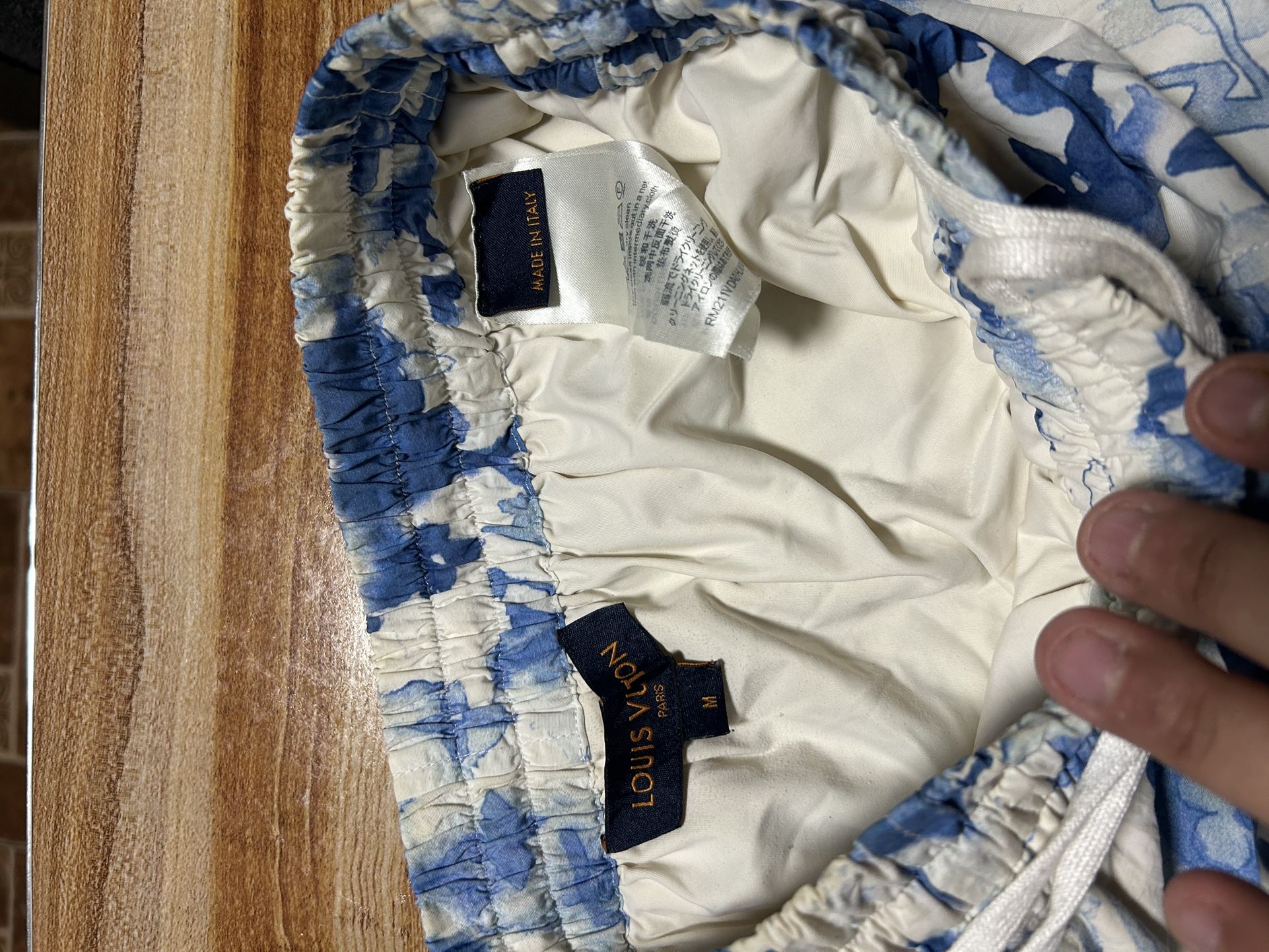 Louis Vuitton Water Shorts Authentic Tag Ripping A But Size M Pretty Small Since It’s From Japan