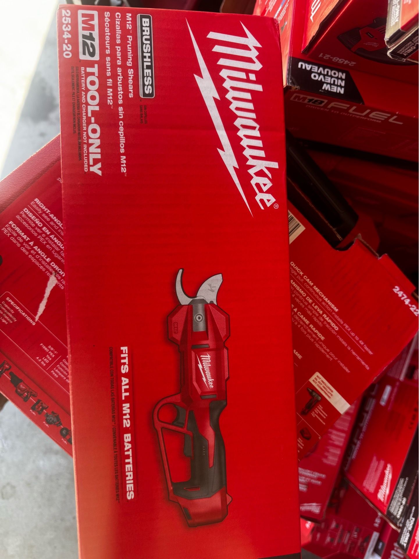 Milwaukee 2533-20 M12 Pruning Shears